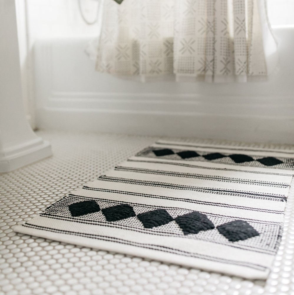 Caravan Diamond Woven Rug